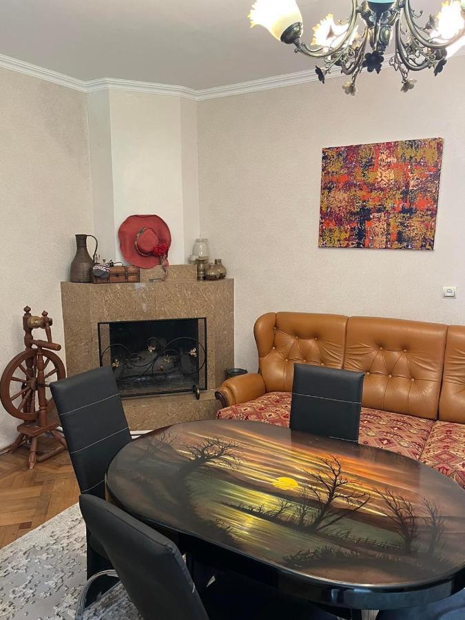 Story Guesthouse Kazbegi Esterno foto